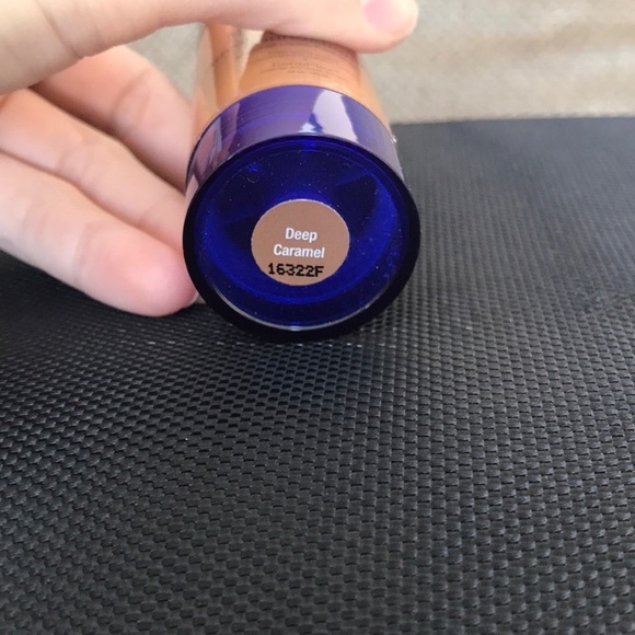 Deep Caramel MakeSense AAA Foundation SeneGence - Picture 2 of 4